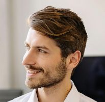 Michael Brennan, CTO en una empresa fintech cripto, headshot.